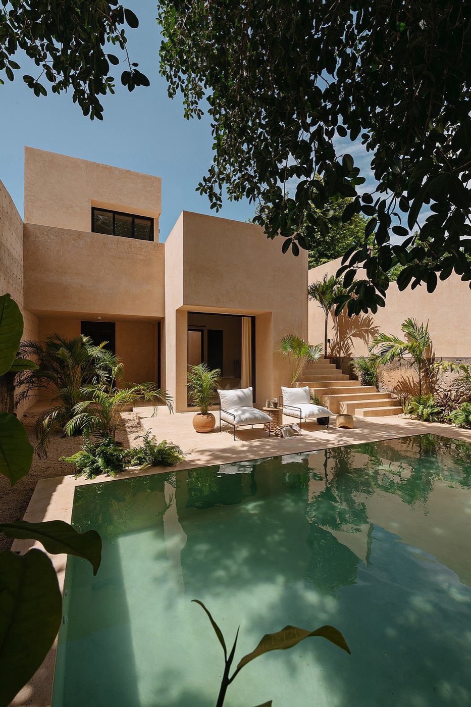 Univers d'inspiration, patio et piscine